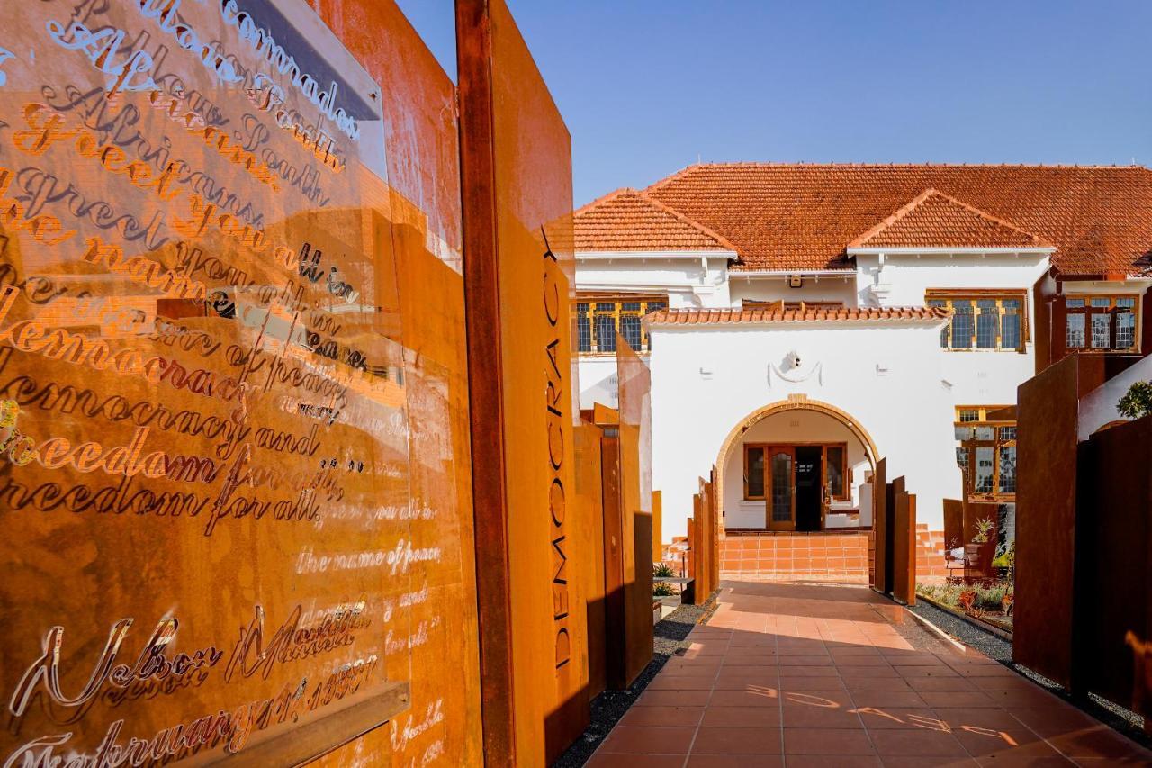 Hotel Sanctuary Mandela Johannesburg Exterior foto